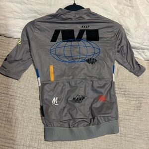 Maap women's axis pro short sleeved jersey size small in color storm